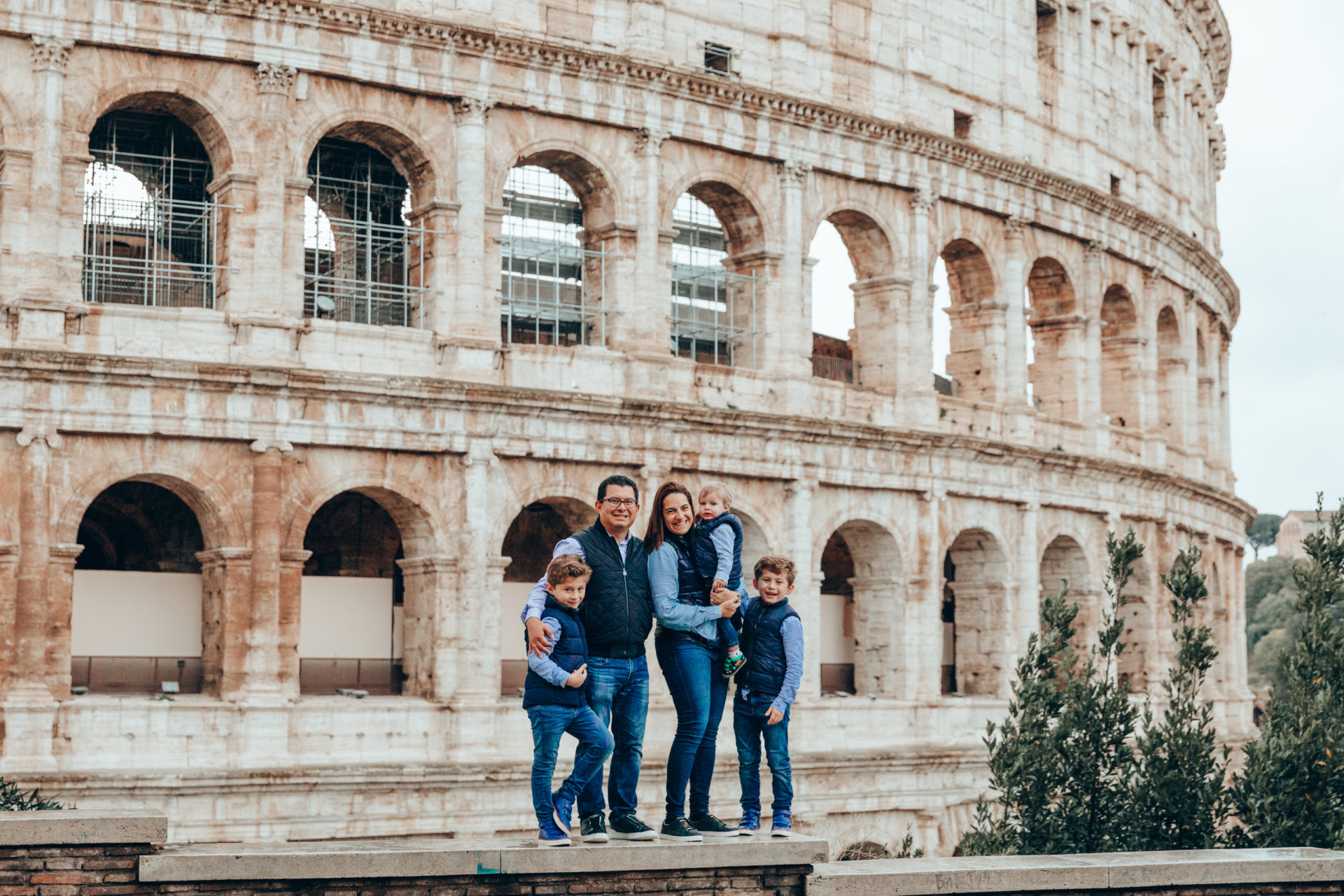 Find a Rome Photographer: Photoshoot Prices & Packages