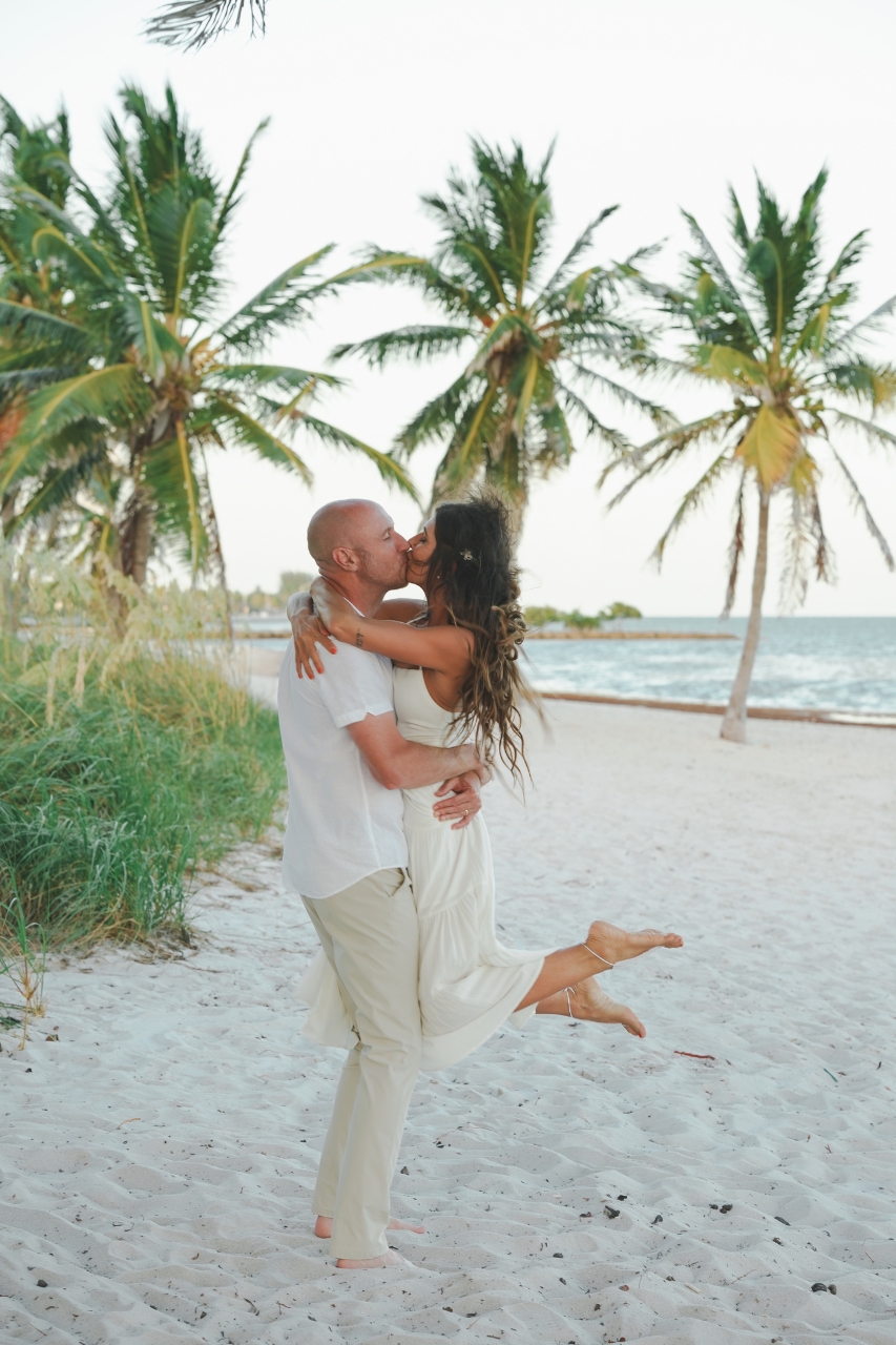 featured photo spot in Key West for proposals photo shoots gallery