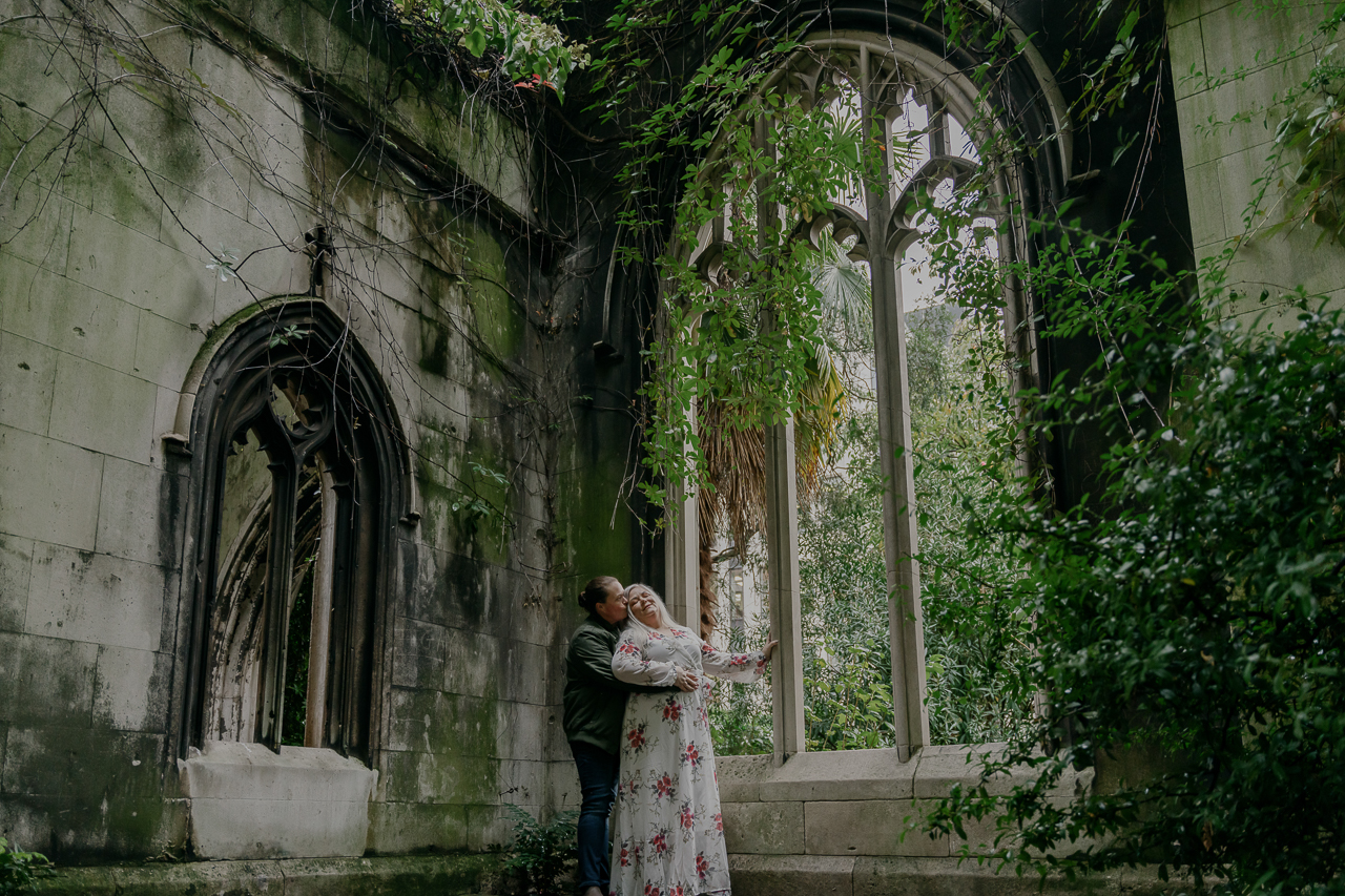 featured photo spot in London for proposals photo shoots