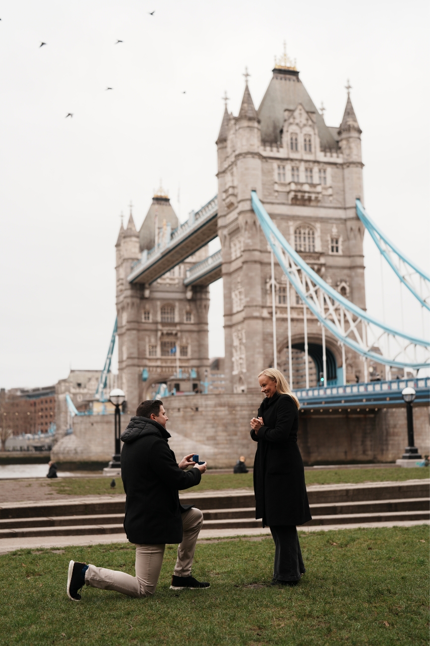 featured photo spot in London for proposals photo shoots gallery