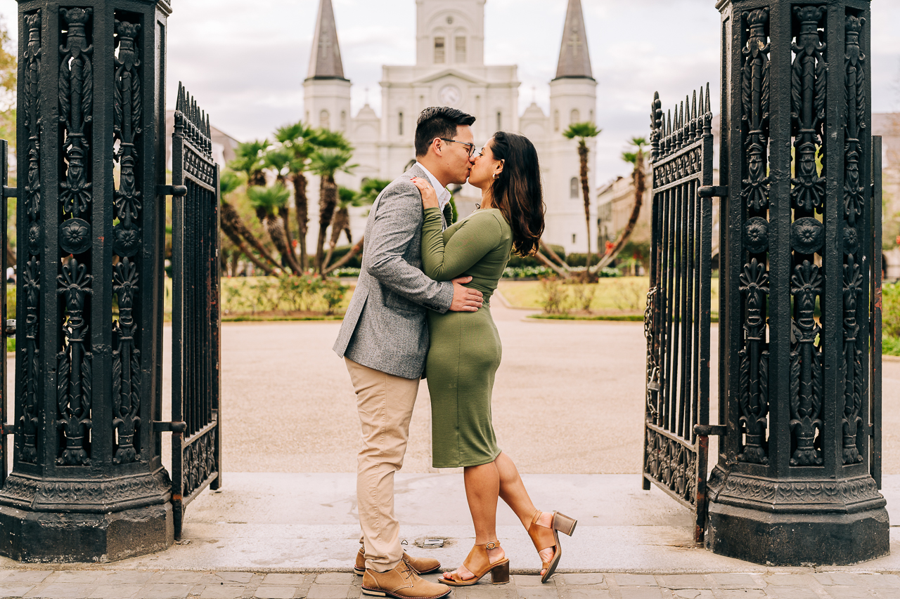 featured photo spot in New Orleans for proposals photo shoots