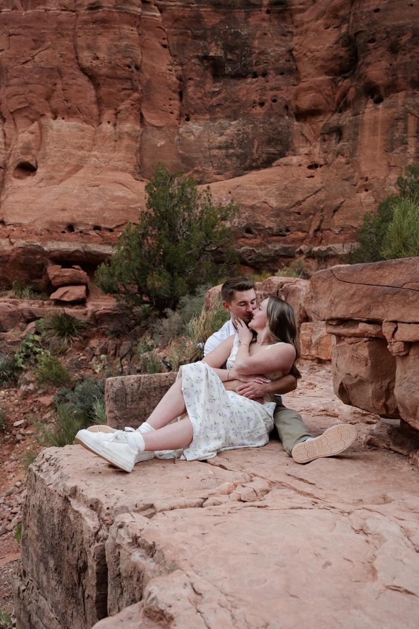 featured photo spot in Sedona for proposals photo shoots gallery