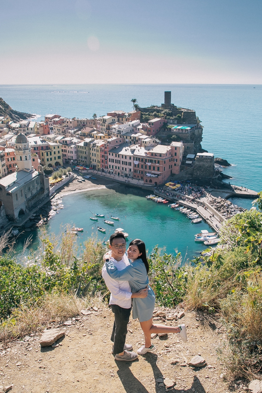 featured photo spot in Cinque Terre for proposals photo shoots gallery