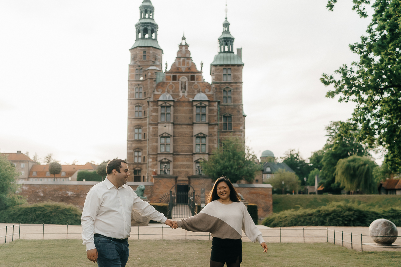 featured photo spot in Copenhagen for proposals photo shoots