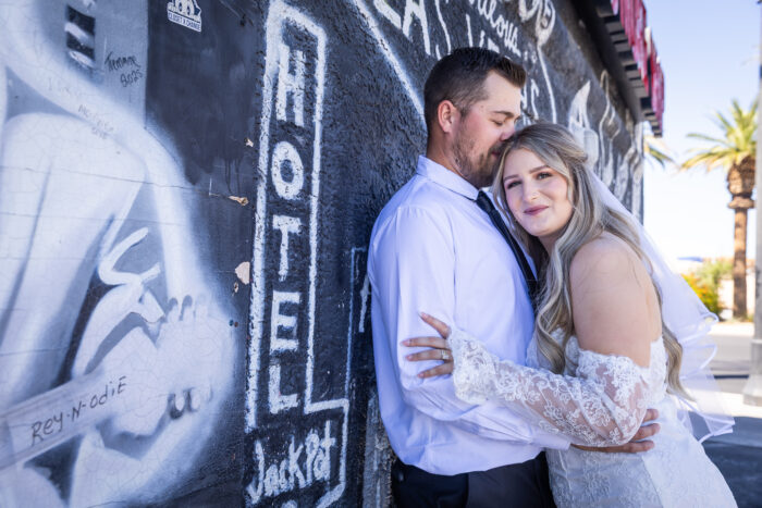 Las Vegas Wedding Downtown Hire local Photographer
