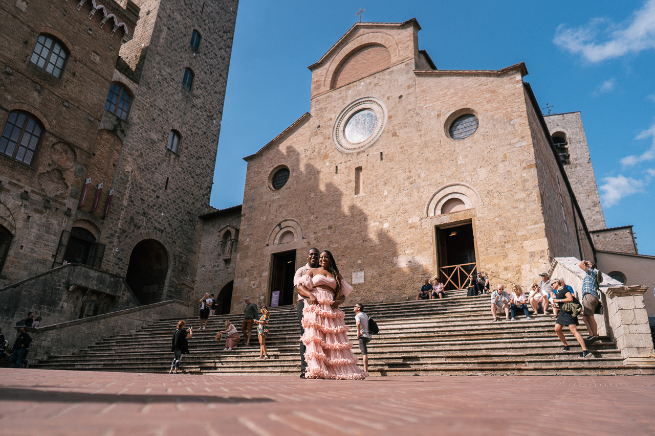 featured photo spot in Tuscany for proposals photo shoots