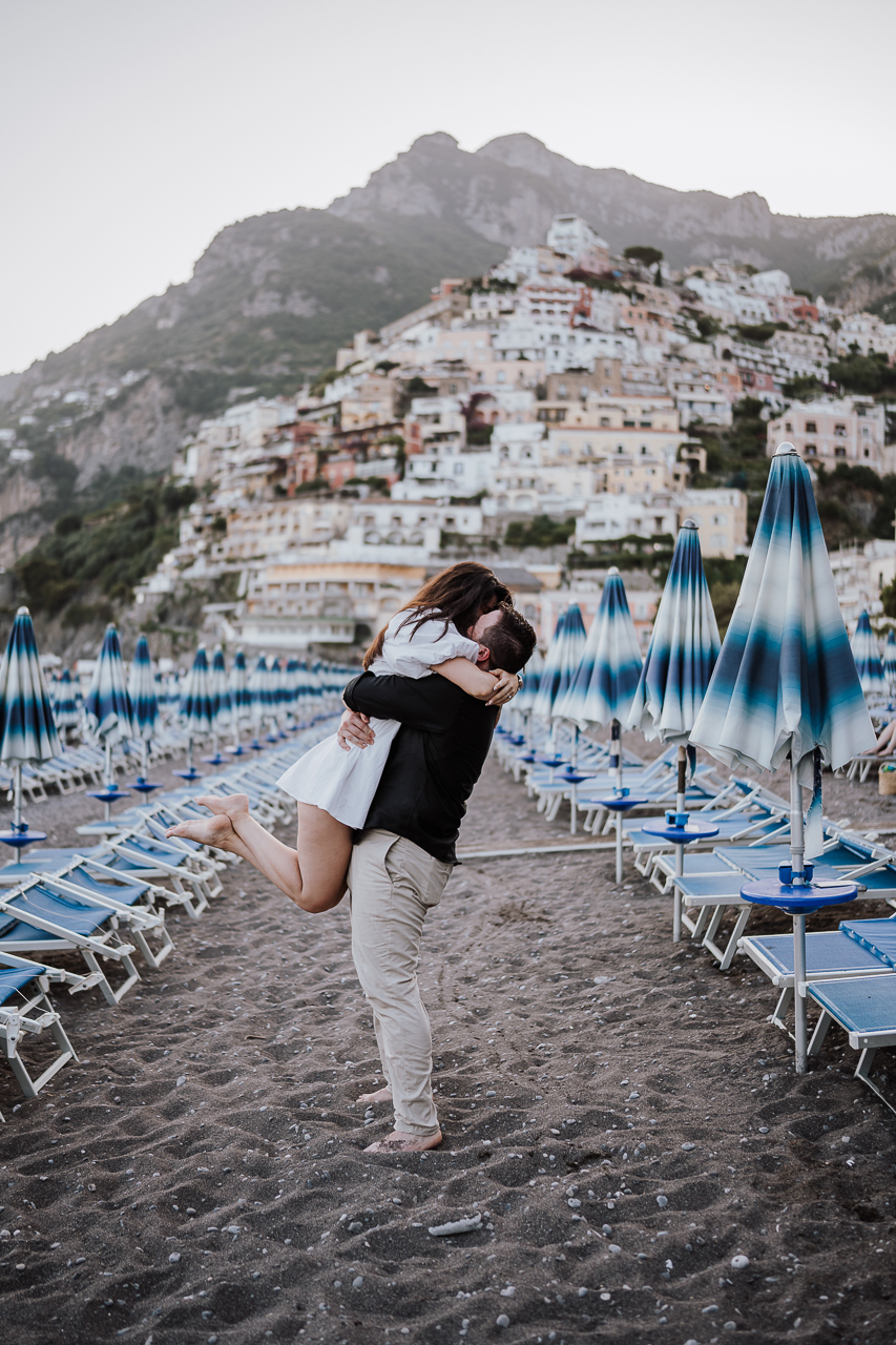 featured photo spot in Positano for proposals photo shoots gallery