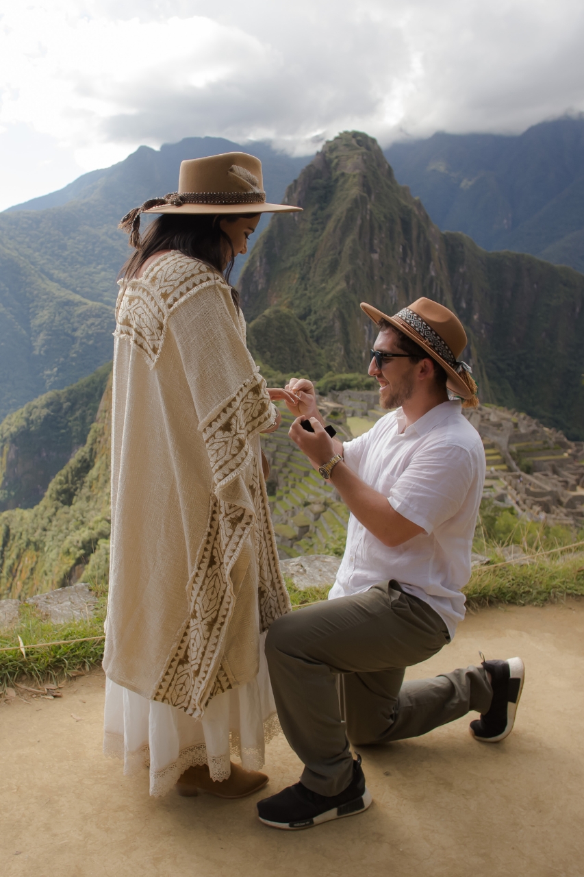 hire a proposal photograhper in Machu Picchu
