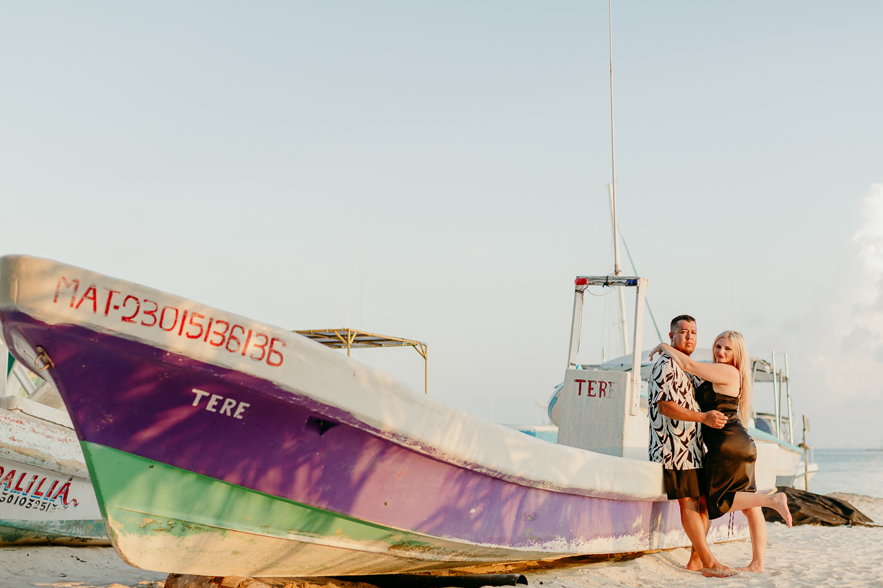 featured photo spot in Isla Mujeres for proposals photo shoots