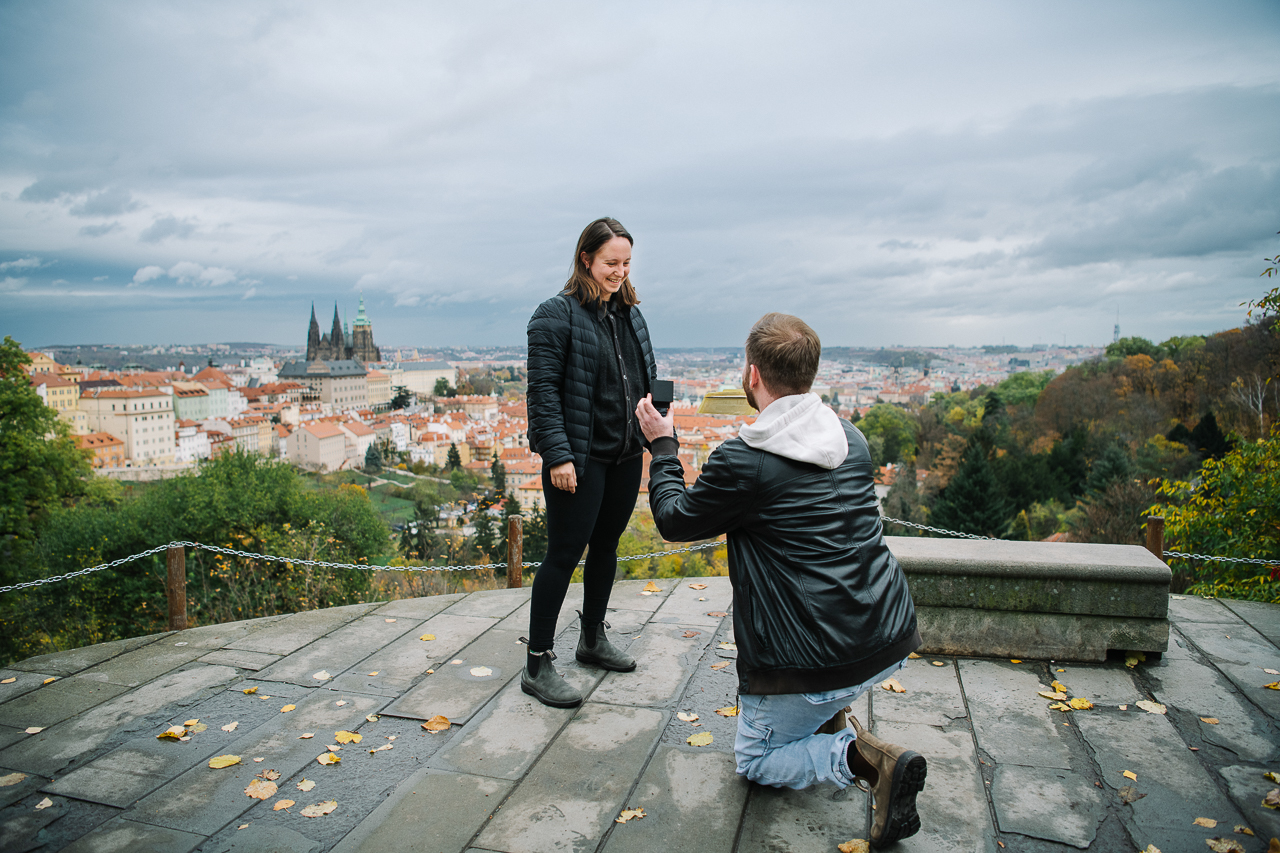 featured photo spot in Prague for proposals photo shoots