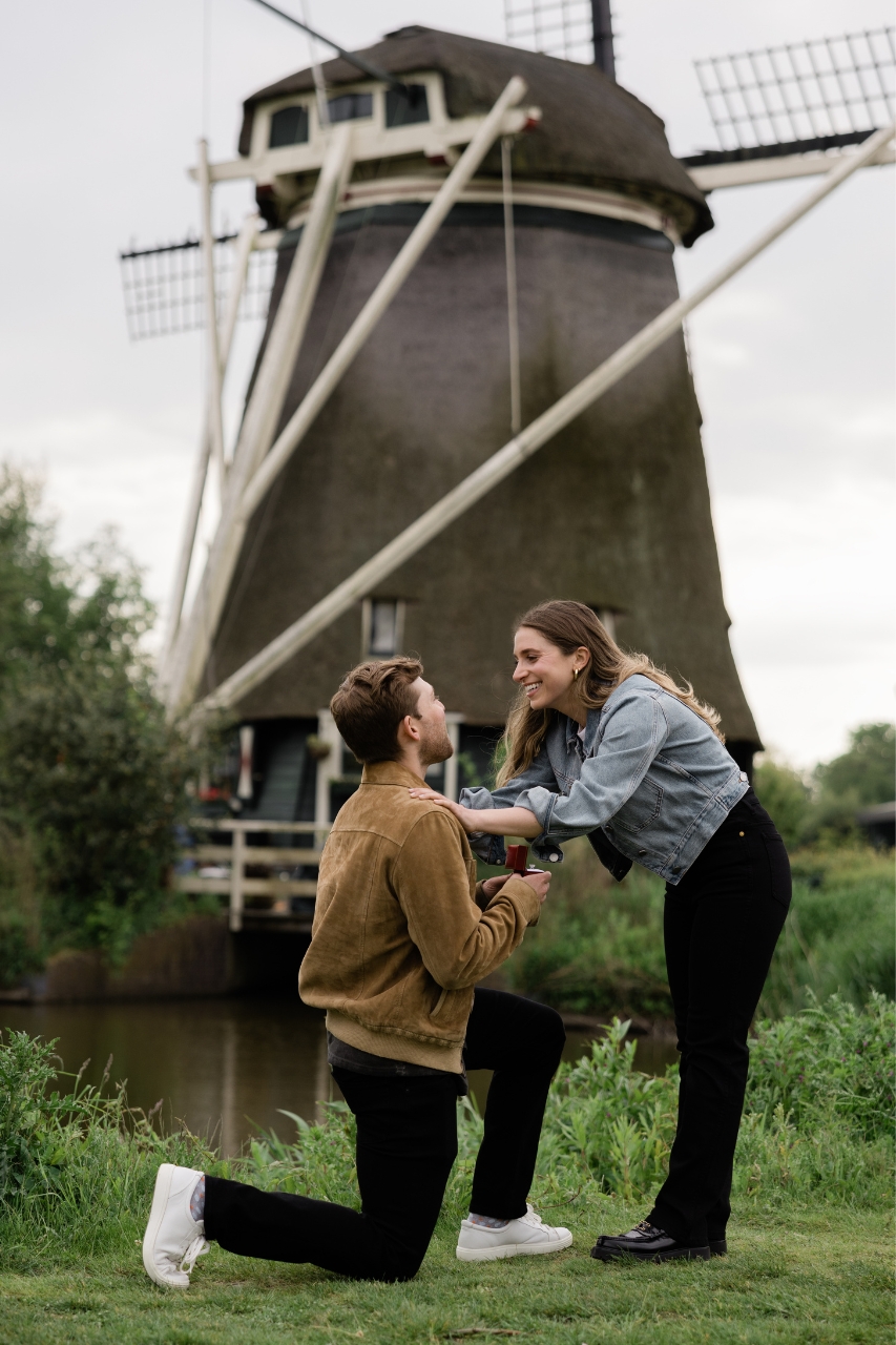 hire a proposal photograhper in Amsterdam