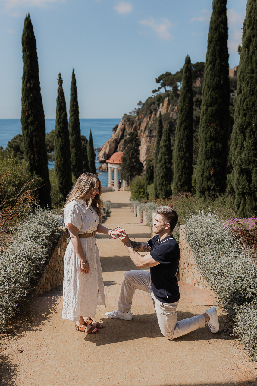 hire a proposal photograhper in Barcelona