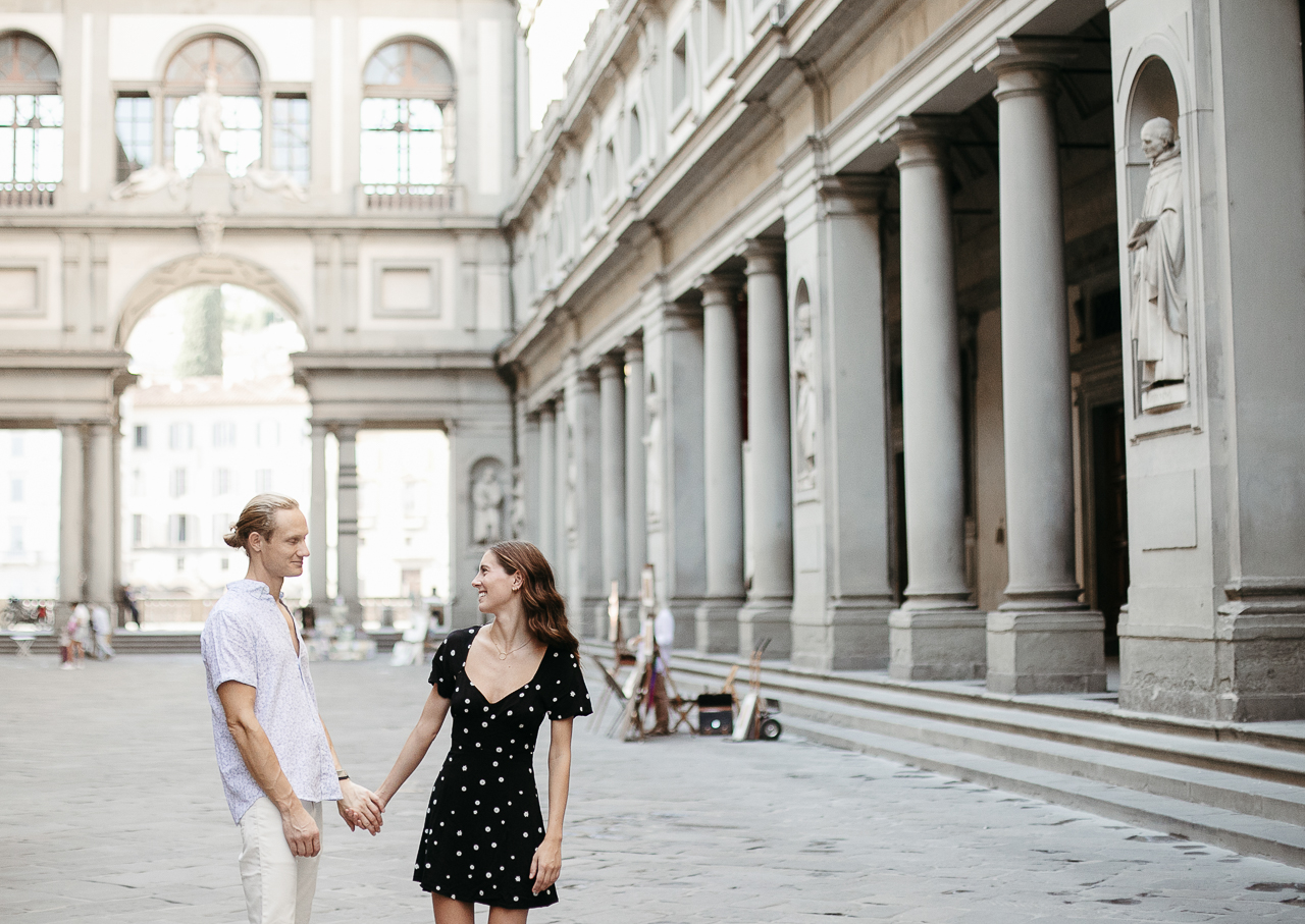 featured photo spot in Florence for proposals photo shoots