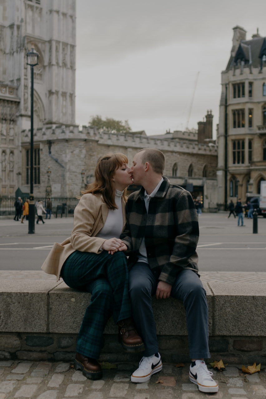 featured photo spot in London for proposals photo shoots gallery