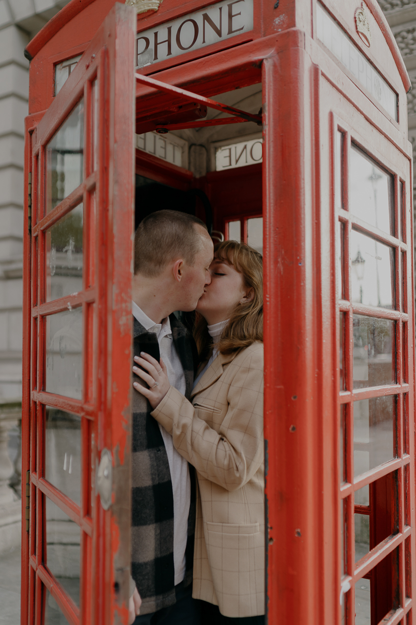 featured photo spot in London for proposals photo shoots gallery