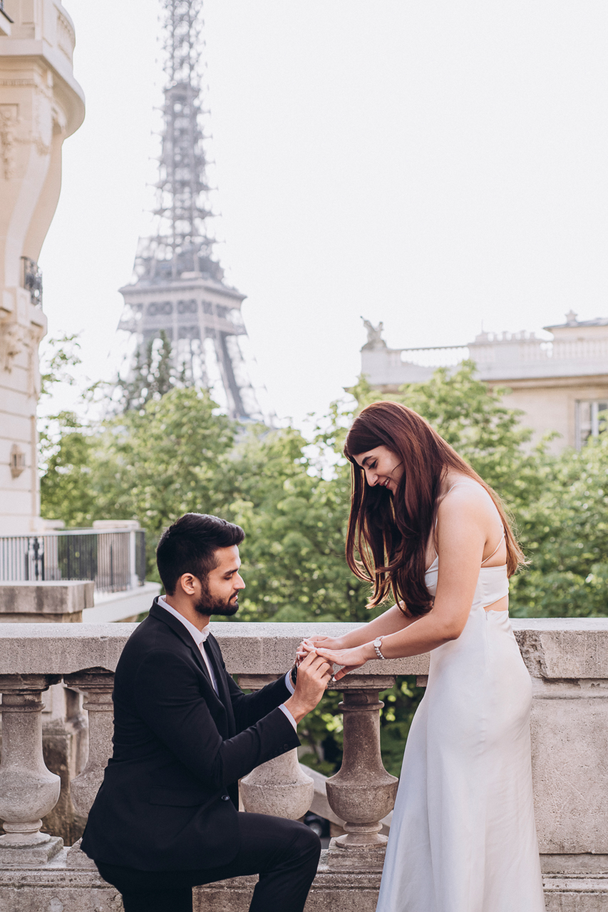 featured photo spot in Paris for proposals photo shoots gallery