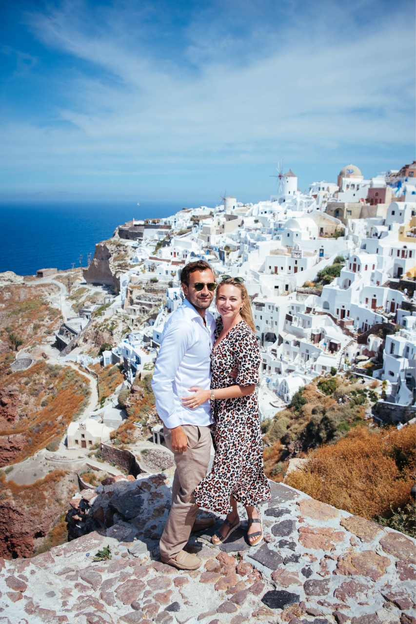 featured photo spot in Santorini for proposals photo shoots gallery