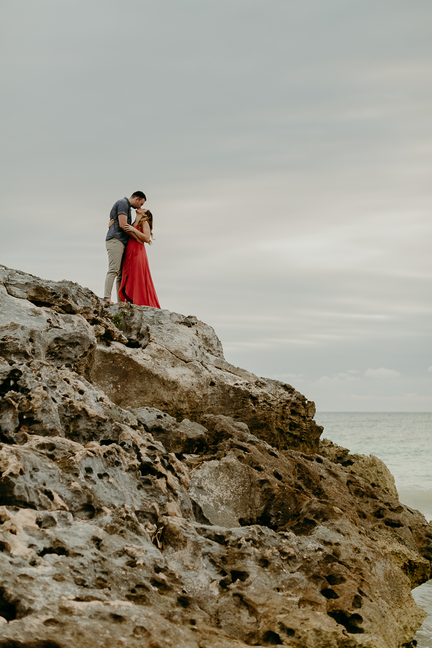 hire a proposal photograhper in Tulum