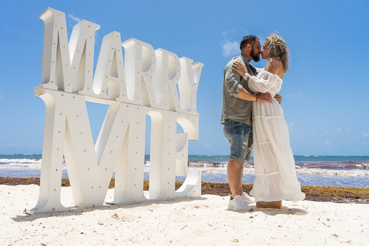 book a proposal photo shoot in Tulum cta image