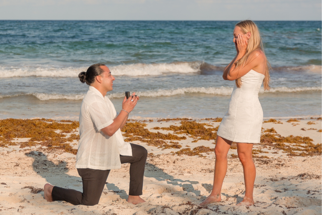 featured photo spot in Tulum for proposals photo shoots