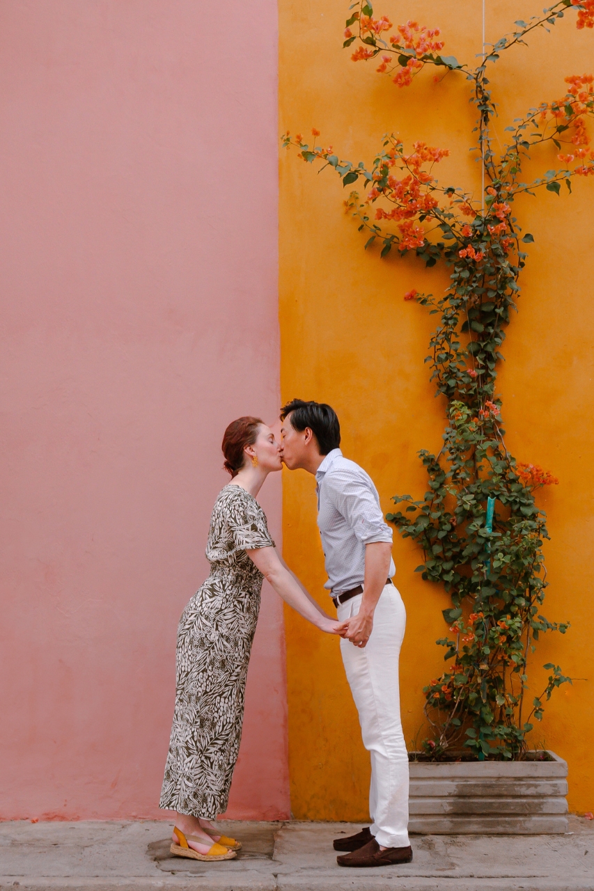 hire a proposal photograhper in Cartagena