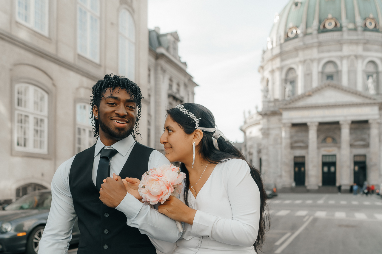 featured photo spot in Copenhagen for proposals photo shoots