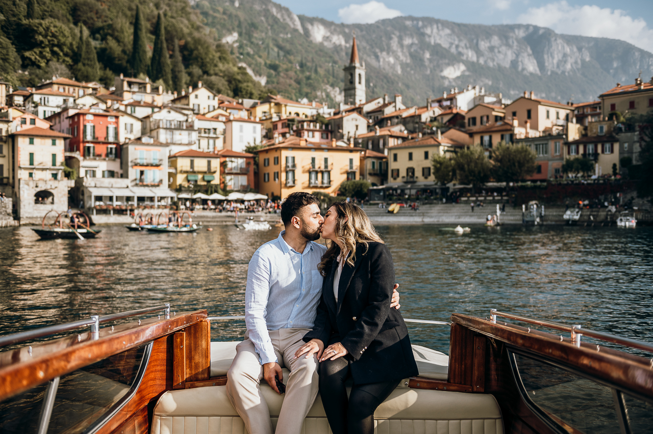 hire a proposal photograhper in Lake Como