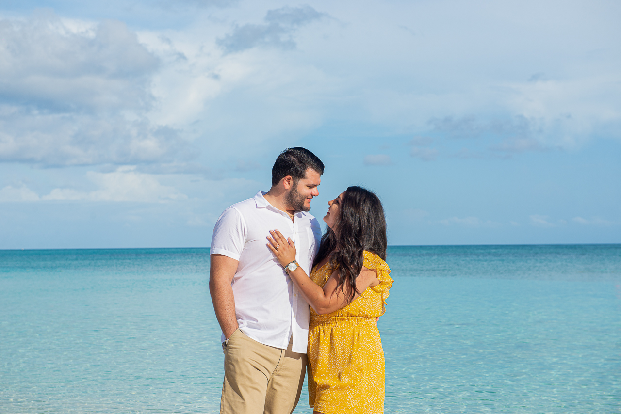 hire a proposal photograhper in Nassau