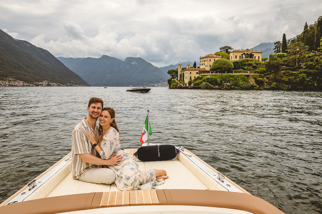 featured photo spot in Lake Como for proposals photo shoots