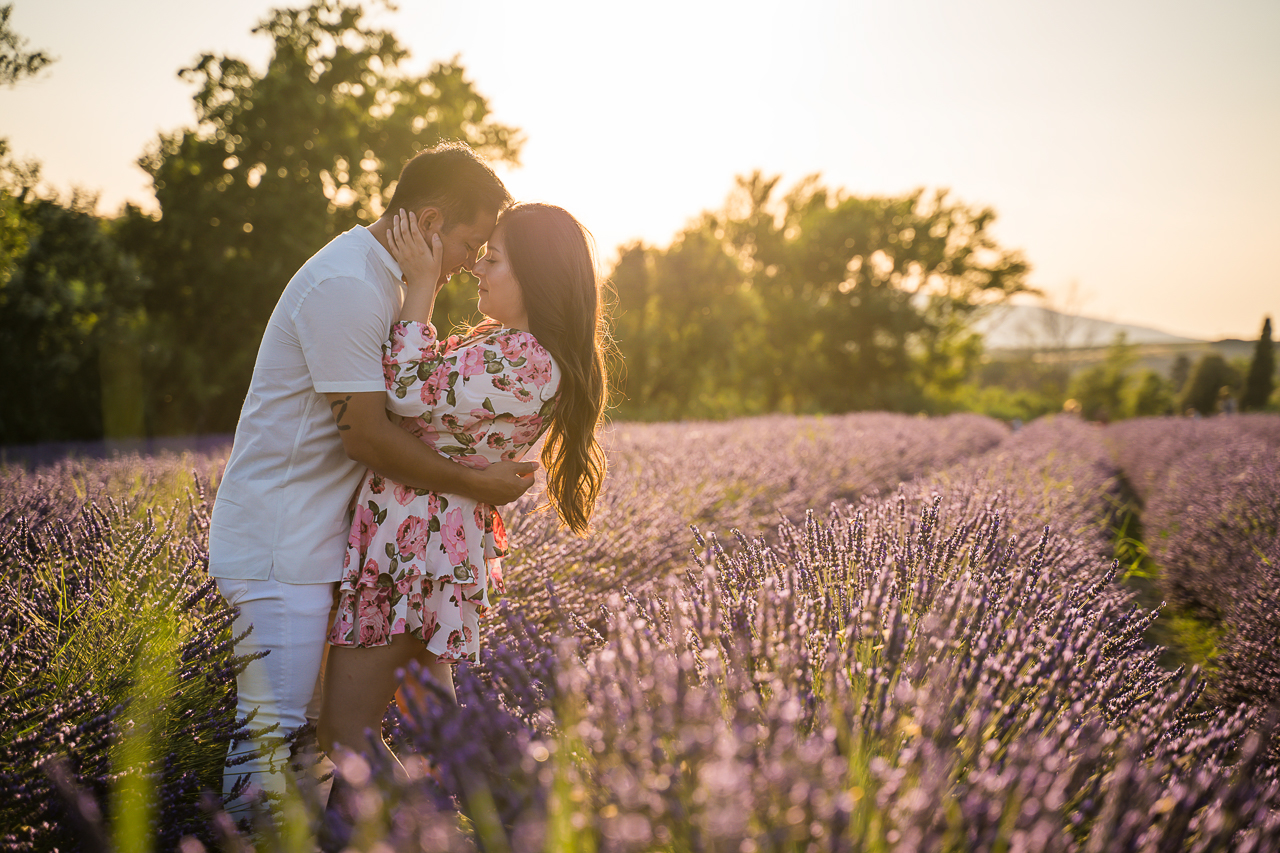 featured photo spot in Tuscany for proposals photo shoots