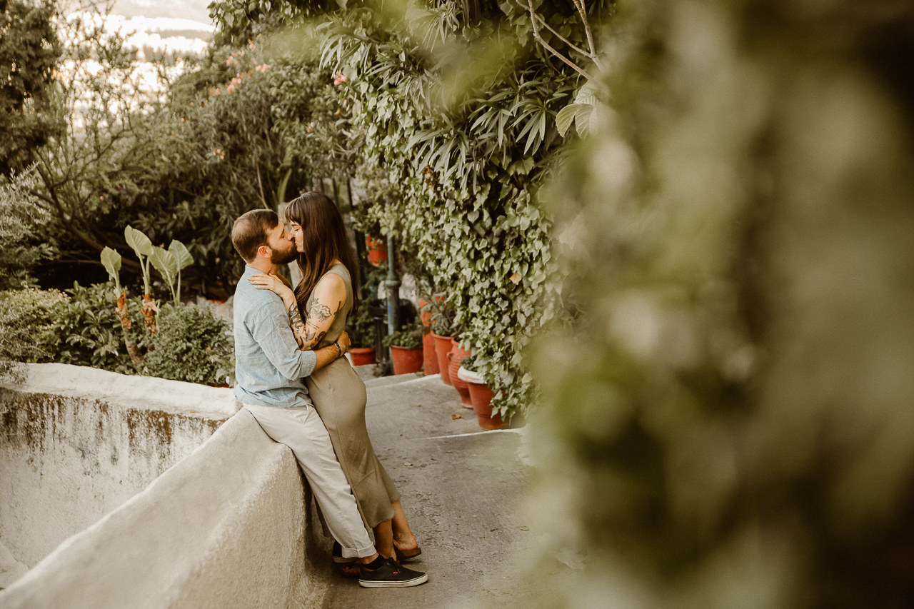 featured photo spot in Athens for proposals photo shoots