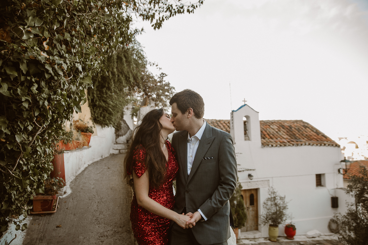 featured photo spot in Athens for proposals photo shoots