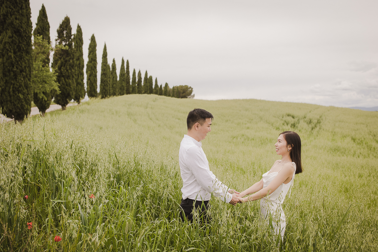 featured photo spot in Tuscany for proposals photo shoots