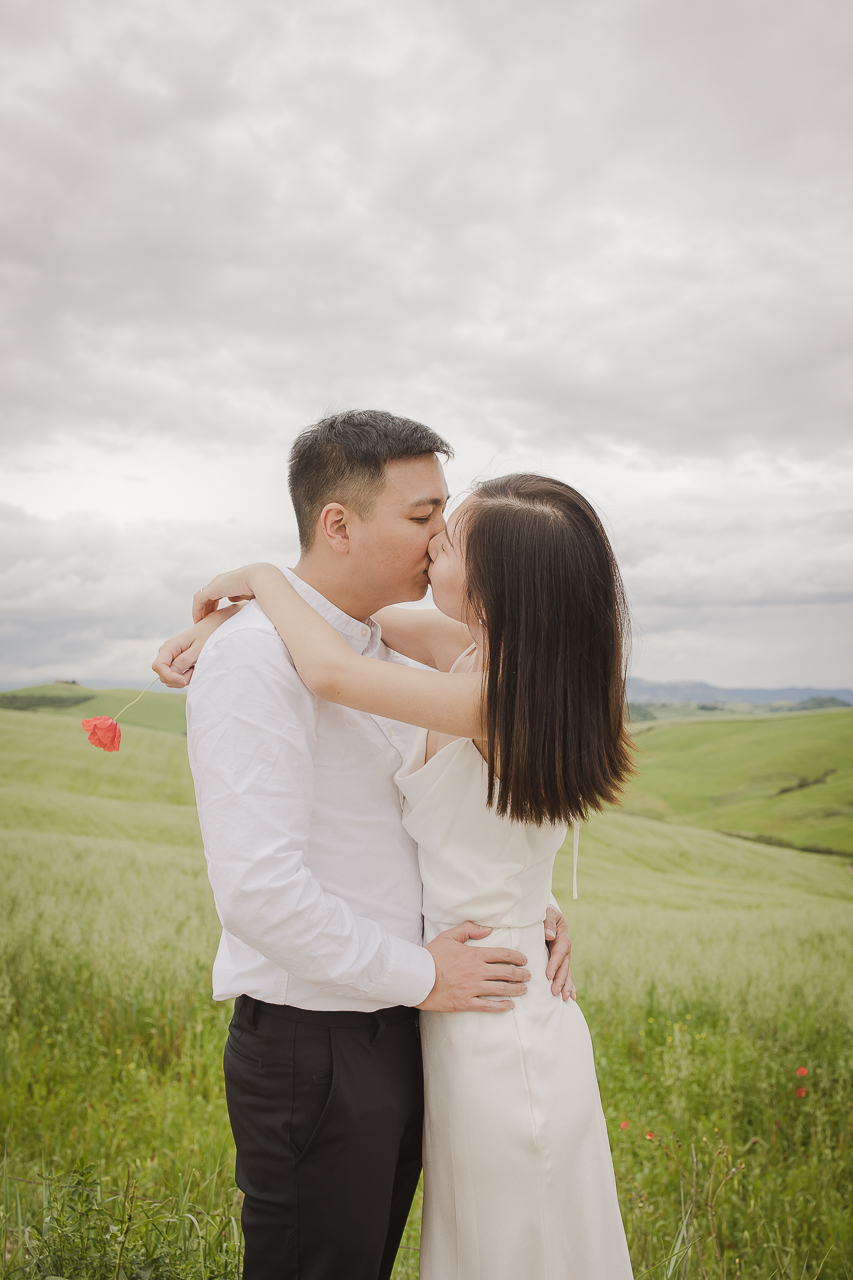 featured photo spot in Tuscany for proposals photo shoots gallery