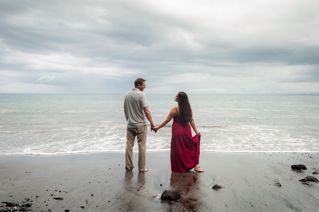 hire a proposal photograhper in Quepos