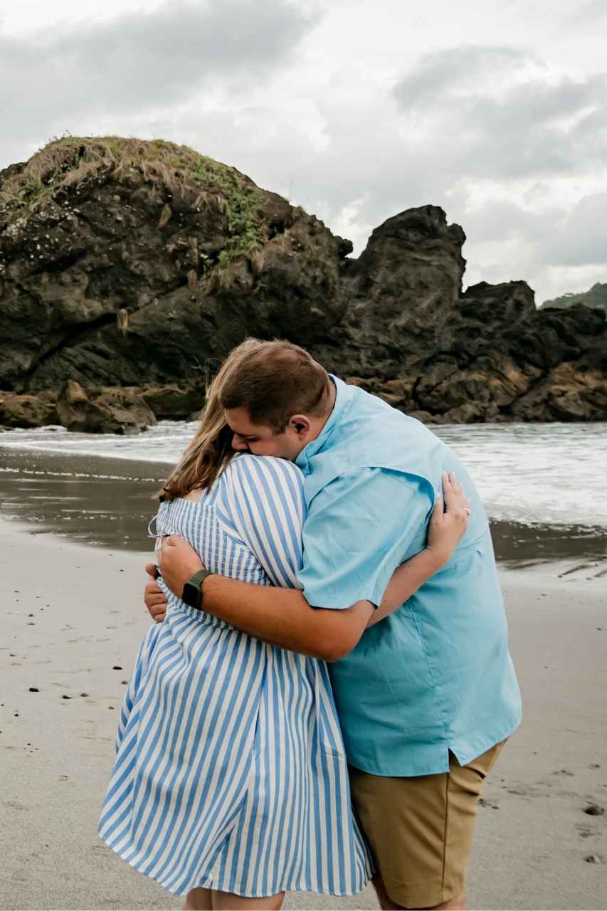 featured photo spot in Quepos for proposals photo shoots gallery