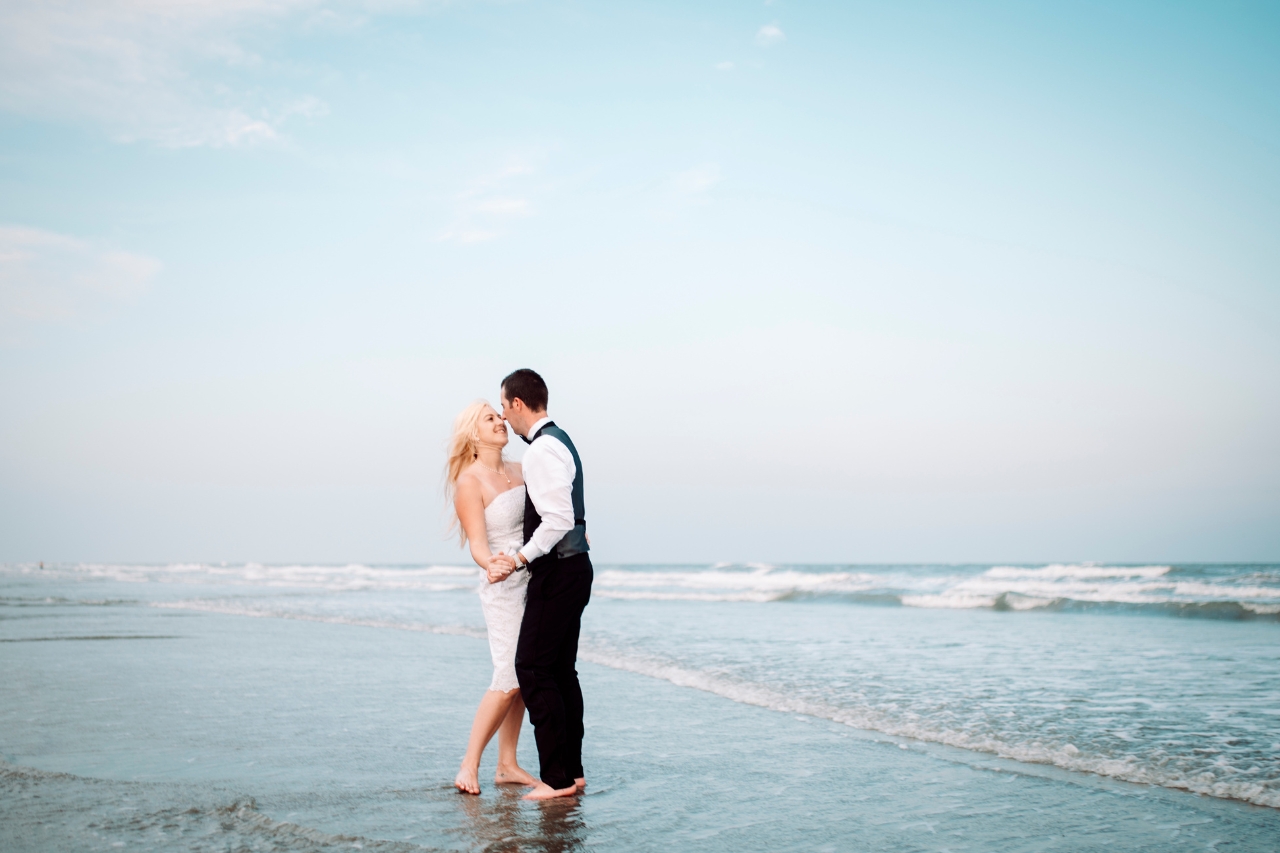 featured photo spot in Charleston for proposals photo shoots