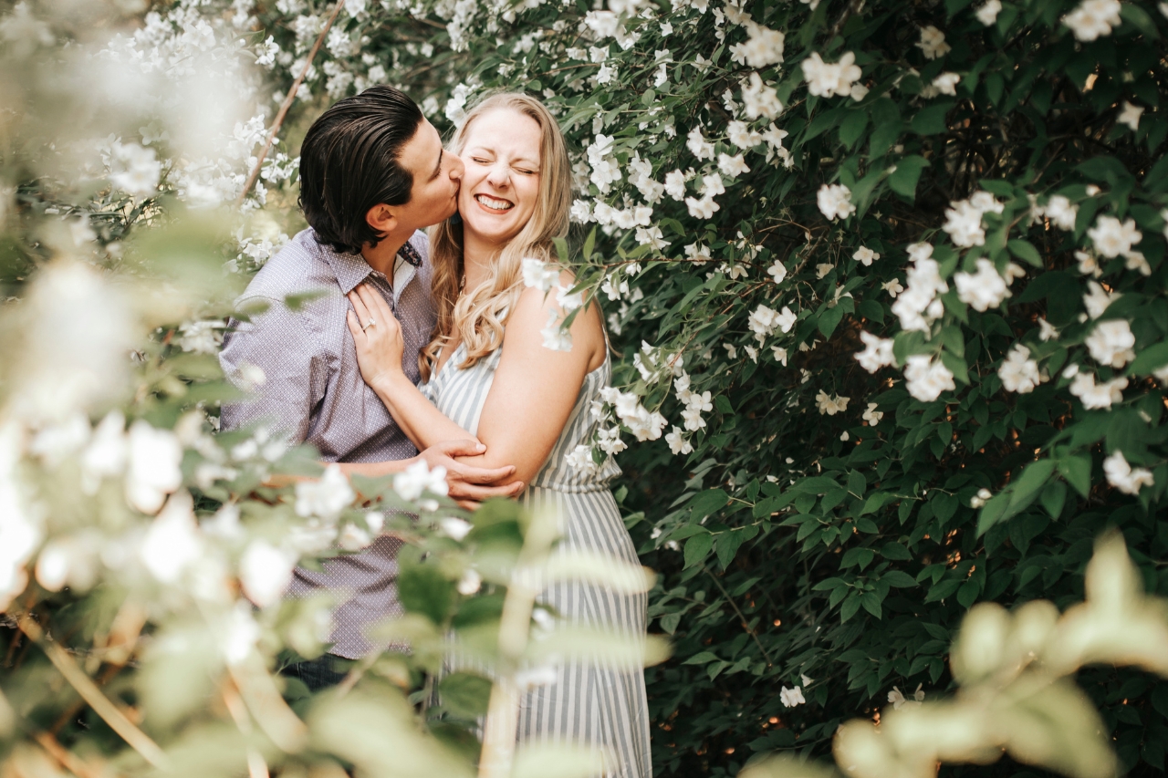 featured photo spot in Charleston for proposals photo shoots