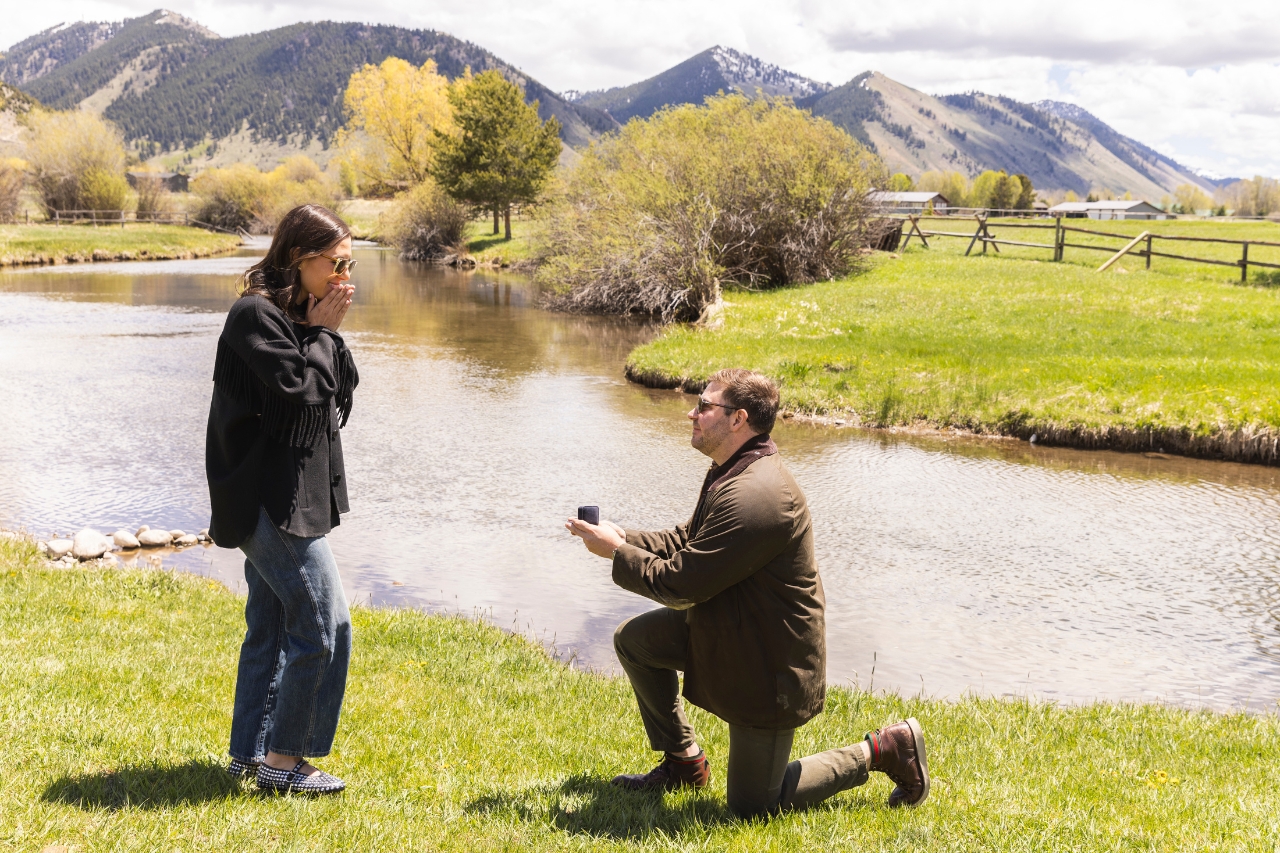 featured photo spot in Jackson Hole for proposals photo shoots