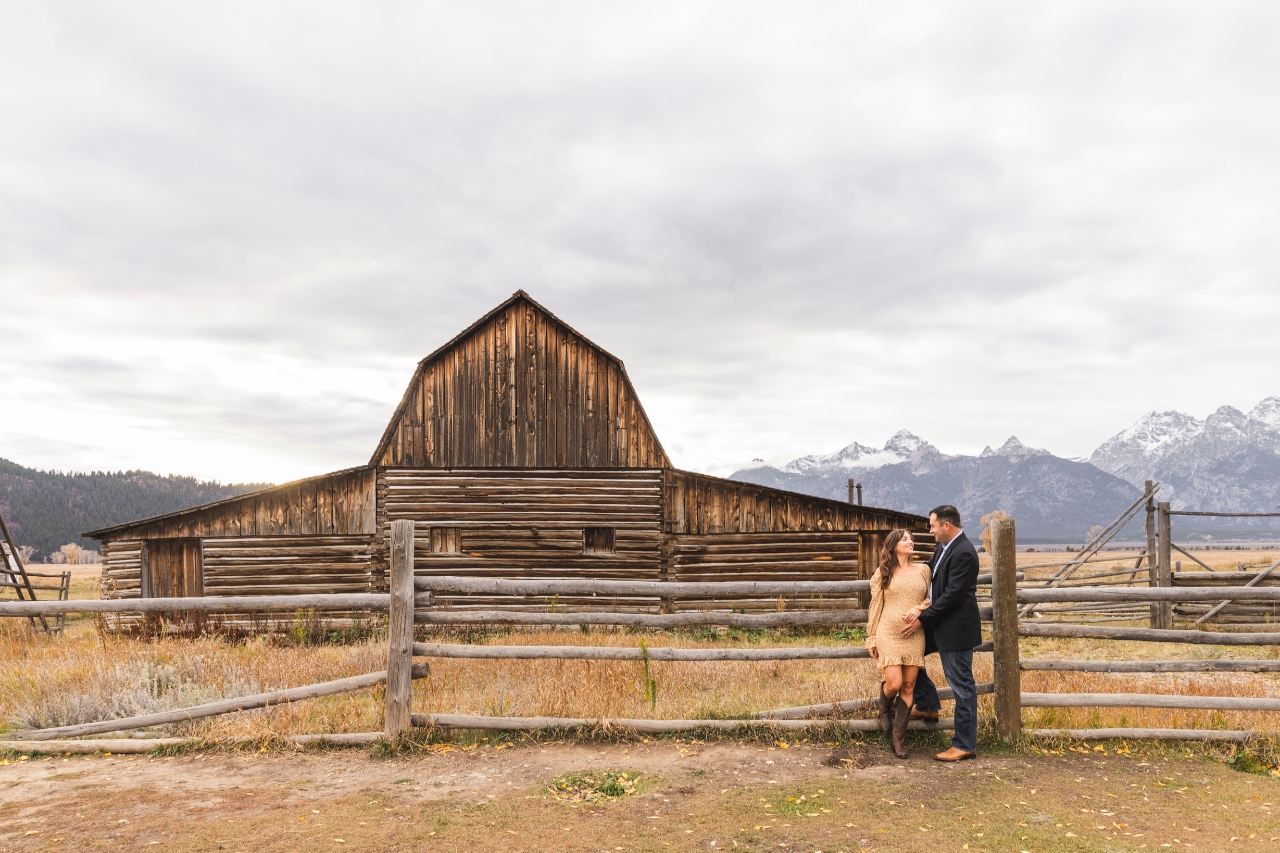 featured photo spot in Jackson Hole for proposals photo shoots