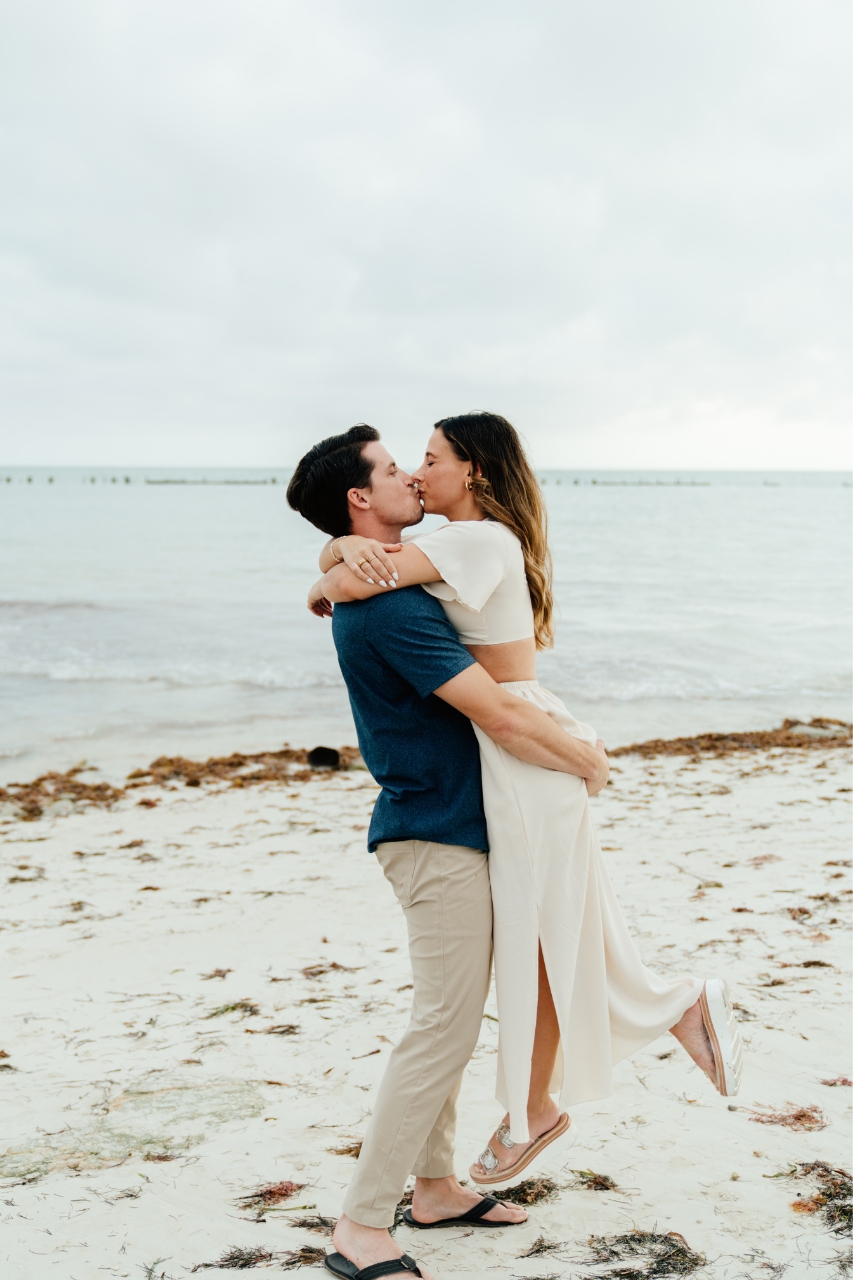 featured photo spot in Key West for proposals photo shoots gallery