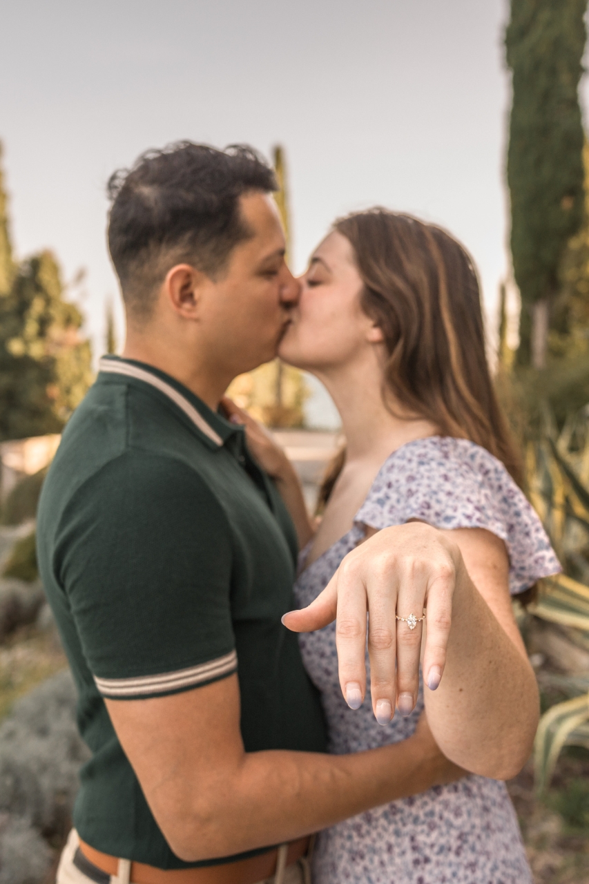hire a proposal photograhper in Lake Garda