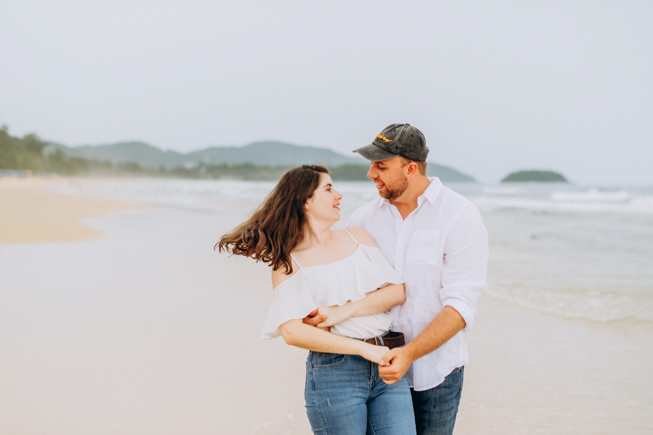 featured photo spot in Phuket for proposals photo shoots