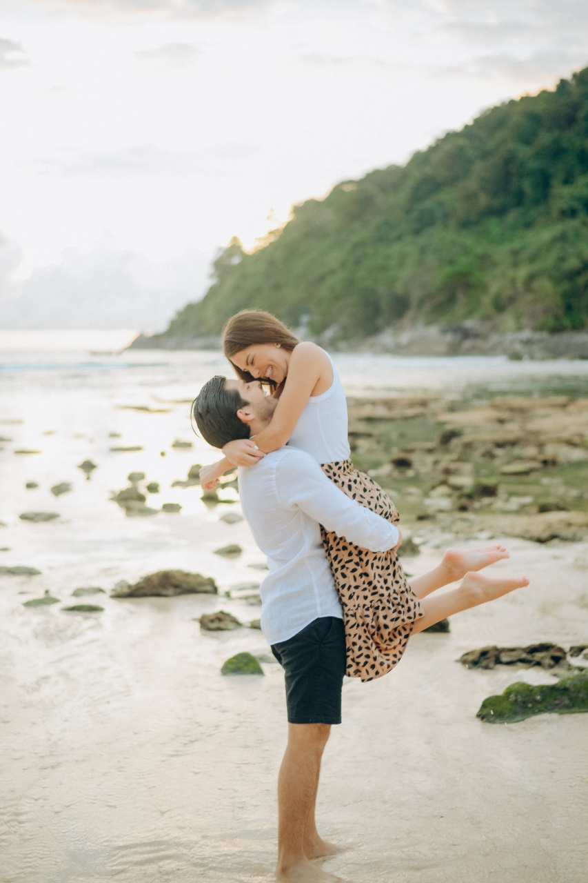 featured photo spot in Phuket for proposals photo shoots gallery