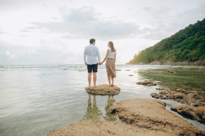 phuket-proposal-photographer-local-lens-tri-trang-beach