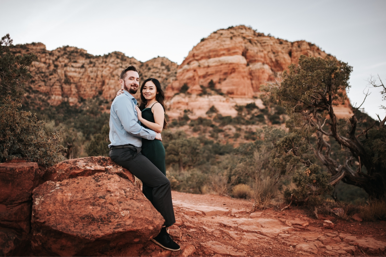 hire a proposal photograhper in Sedona