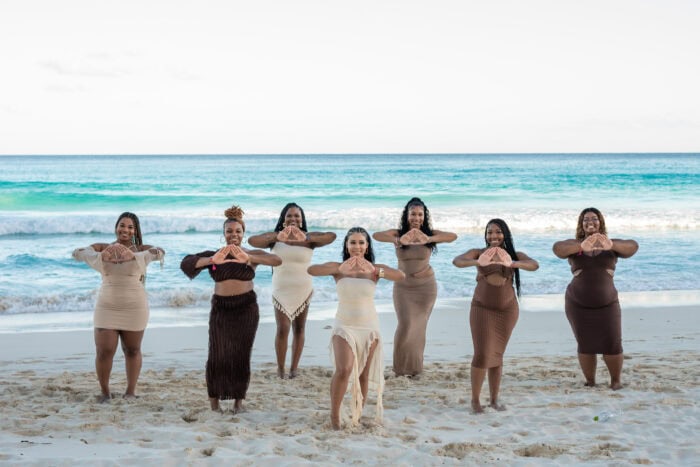 local-lens-cancun-bachelorette