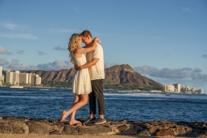 honolulu-hawaii-proposal-photographer